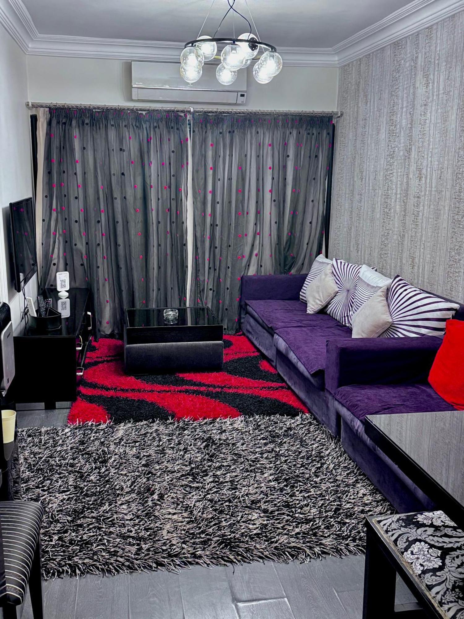 Apartment شقه راقية للإيجار مفروشة حديثة بالقرب من شارع شهاب وجزيره العرب المهندسين